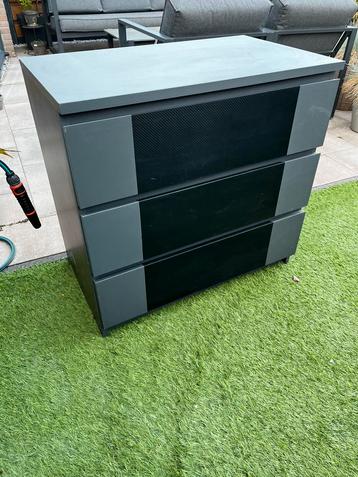 Ladekast grijs met 3 lades