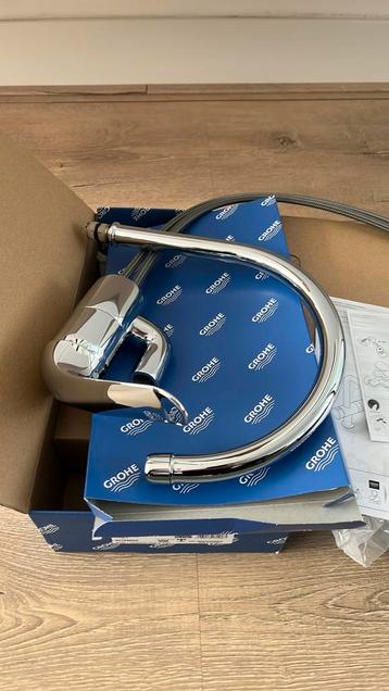 7 stuks Grohe Keukenkraan Wastafelkraan Chrome in doos. beschikbaar voor biedingen