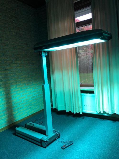 Solarium Philips, Witgoed en Apparatuur, Zonnebanken en Gezichtsbruiners, Gebruikt, Zonnebank enkelzijdig, Minder dan 10 lampen