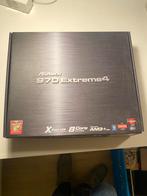 Asus 979 Extreme4 moederbord, Computers en Software, Moederborden, Ophalen, Zo goed als nieuw, DDR3