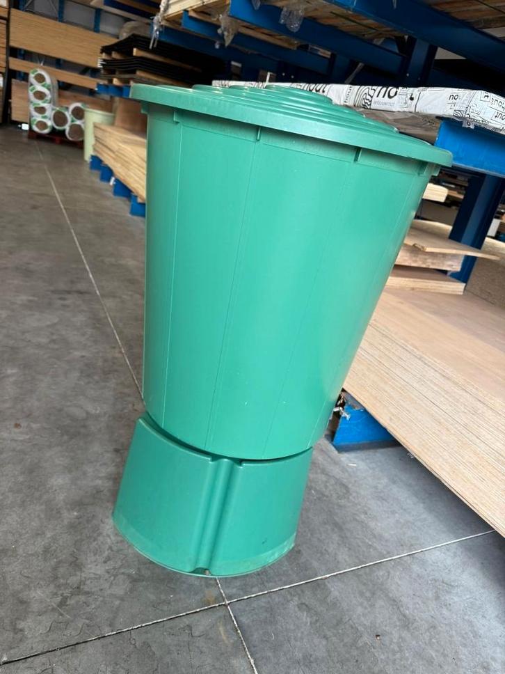regenton, compleet met tap, 300 liter, Tuin en Terras, Regentonnen, Nieuw, Kunststof, 150 liter of meer, Ophalen