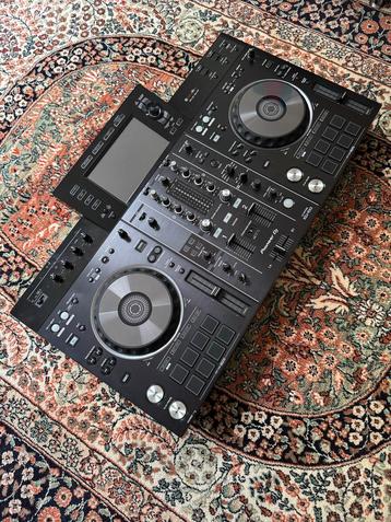 Pioneer XDJ-RX2 beschikbaar voor biedingen