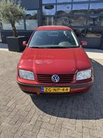 Volkswagen Bora 1.6 Trendline, Elektrische ramen, Gebruikt, 4 cilinders, 1137 kg