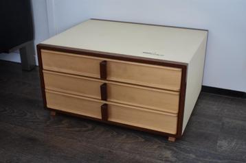 Gero Zilduro meubeltje kastje voor 12 personen cassette beschikbaar voor biedingen