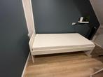 SLÄKT IKEA Bedframe met lattenbodem, wit, 90x200 cm, Huis en Inrichting, Slaapkamer | Bedden, Ophalen, 90 cm, Eenpersoons, Wit