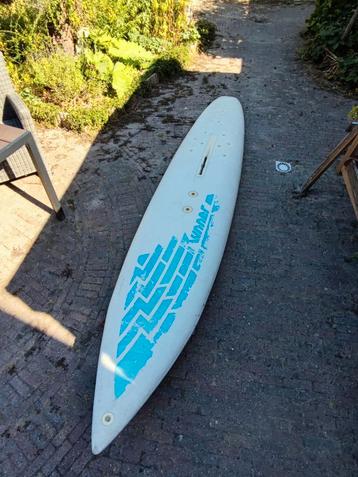 Ten Cate Runner surfplank met zwaard beschikbaar voor biedingen