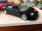 Bugatti.  11 GE.       Maisto, Hobby en Vrije tijd, Modelauto's | 1:18, Ophalen of Verzenden, Zo goed als nieuw