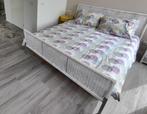 Landelijk rotan Dokka IKEA bed 160x200 cm met lattenbodems, Huis en Inrichting, Slaapkamer | Bedden, Ophalen, Gebruikt, Wit, Tweepersoons