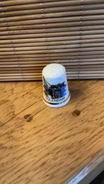 Volendam vingerhoed vingerhoedje vingerhoedjes vingerhoeden, Ophalen, Nieuw, Porselein, Nederland