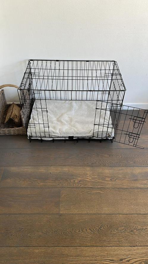 Bench, Dieren en Toebehoren, Hondenhokken, Gebruikt, Hondenhok, Minder dan 65 cm, 75 tot 110 cm, Ophalen