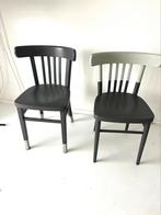 Leuke grijs kleurige houten stoelen, Huis en Inrichting, Stoelen, Grijs, Twee, Zo goed als nieuw, Ophalen