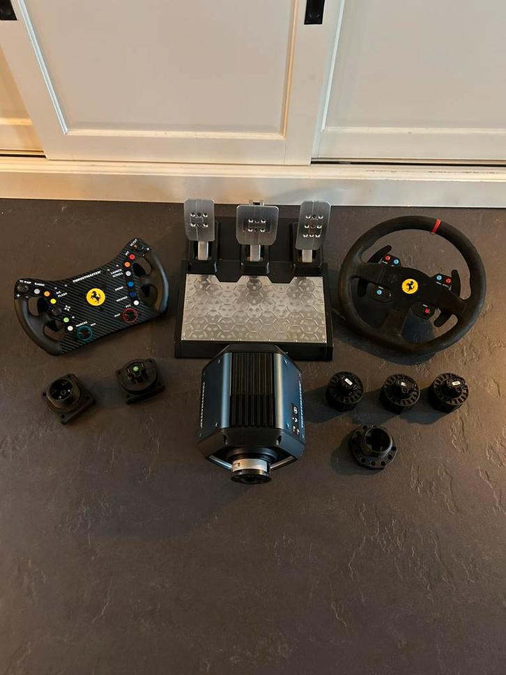 Thrustmaster T818 set | 488 gt3 VERKOCHT, Spelcomputers en Games, Spelcomputers | Overige Accessoires, Zo goed als nieuw, Ophalen