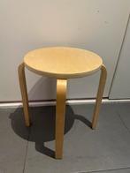 Ikea Frosta houten kruk, Huis en Inrichting, Krukjes, Ophalen of Verzenden, Gebruikt, Hout