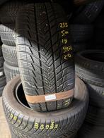 Bridgestone Gebruikte Banden - 235/50R19 - 8mm Profiel, Auto-onderdelen, Banden en Velgen, Gebruikt, Winterbanden, 235 mm, Band(en)
