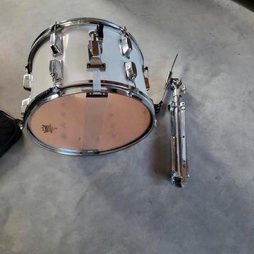 Witte marching snare drum/standaard/12 bij 8 inch/zie advert beschikbaar voor biedingen