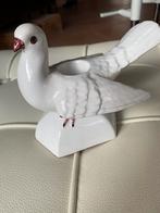 Mooi porselein beeld witte duif uit Italië, Verzamelen, Beelden en Beeldjes, Ophalen of Verzenden, Dier, Zo goed als nieuw