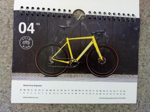 (Rennradkalender) Fietskalender 2023/2024, Boeken, Sportboeken, Zo goed als nieuw, Lopen en Fietsen, Ophalen of Verzenden