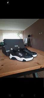 Versace Jeans Couture sneakers – maat 43 – Zo goed als nieuw, Kleding | Heren, Ophalen of Verzenden, Zo goed als nieuw, Zwart