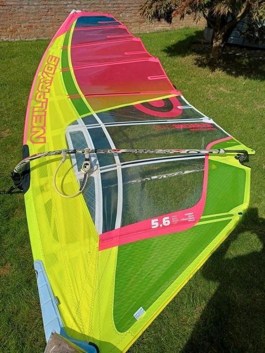 Neilpryde Rs Racing Evo 5.6, Watersport en Boten, Windsurfen, Zo goed als nieuw, Zeil, 5 tot 7 m², Ophalen of Verzenden