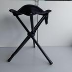 Zitkrukje op driepoot, inklapbaar en makkelijk meenemen, Ophalen of Verzenden, Zo goed als nieuw