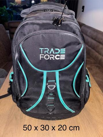 Supet mooie trade force werktas met inhoud(17 stuks) beschikbaar voor biedingen
