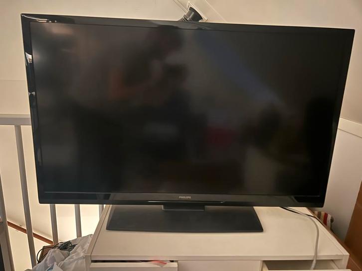Philips 42 inch Full HD LCD TV, Audio, Tv en Foto, Televisies, Gebruikt, 100 cm of meer, Philips, 50 Hz, Ophalen