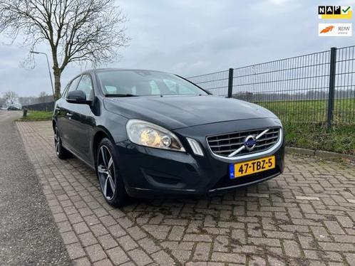 Volvo V60 1.6 T3 Kinetic, Navigatie, Climate control, Cruise, Auto's, Volvo, Bedrijf, Te koop, V60, ABS, Airbags, Airconditioning