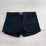 Zwarte korte dames broek h&m maat 44, H&M, Kort, Zwart, Maat 46/48 (XL) of groter