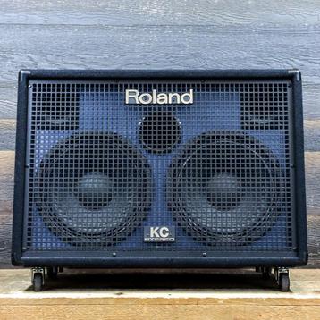 Roland KC-880 keyboard versterker beschikbaar voor biedingen