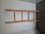 Decoratie ladder, Doe-het-zelf en Verbouw, Ladders en Trappen, Ophalen, Zo goed als nieuw, Minder dan 2 meter
