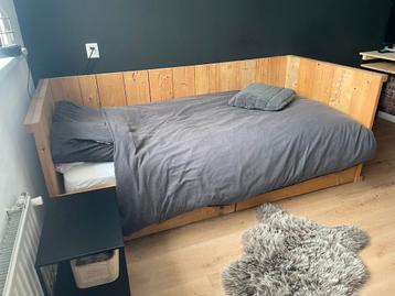 Steigerhouten bed 90x200 met lades - Gedemonteerd! beschikbaar voor biedingen