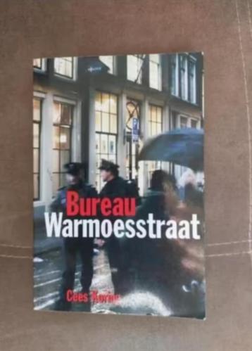 Bureau Warmoesstraat (gesigneerd) door C. Koring beschikbaar voor biedingen