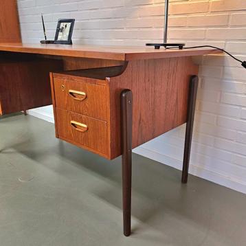 Vintage Deens design Bureau - teak Mid Century