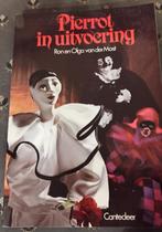 Pierot in uitvoering  – Ron en Olga van der Most, Ophalen of Verzenden, Zo goed als nieuw, Poppen maken, Ron en Olga van der Most