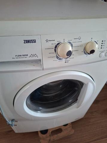 Wasmachine Zanussi & Wasdroger Bauknecht beschikbaar voor biedingen