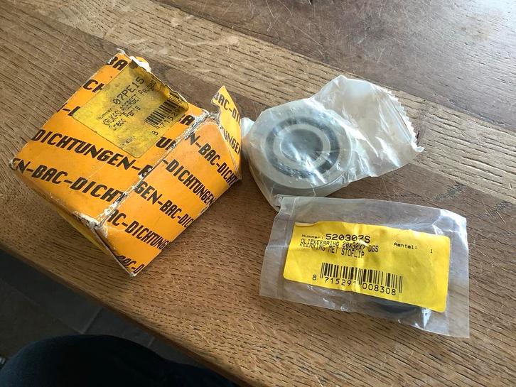 Peugeot krukaslagerset., Fietsen en Brommers, Brommeronderdelen | Algemeen, Nieuw, Ophalen of Verzenden