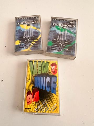 3 Cassettebandjes: Megadance 3 ’94 + Turn Up the Bass 13-14 beschikbaar voor biedingen