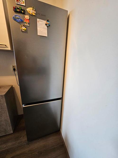 Samsung koelkast RB36T600CS9/ef, Witgoed en Apparatuur, Koelkasten en IJskasten, Zo goed als nieuw, 200 liter of meer, 160 cm of meer