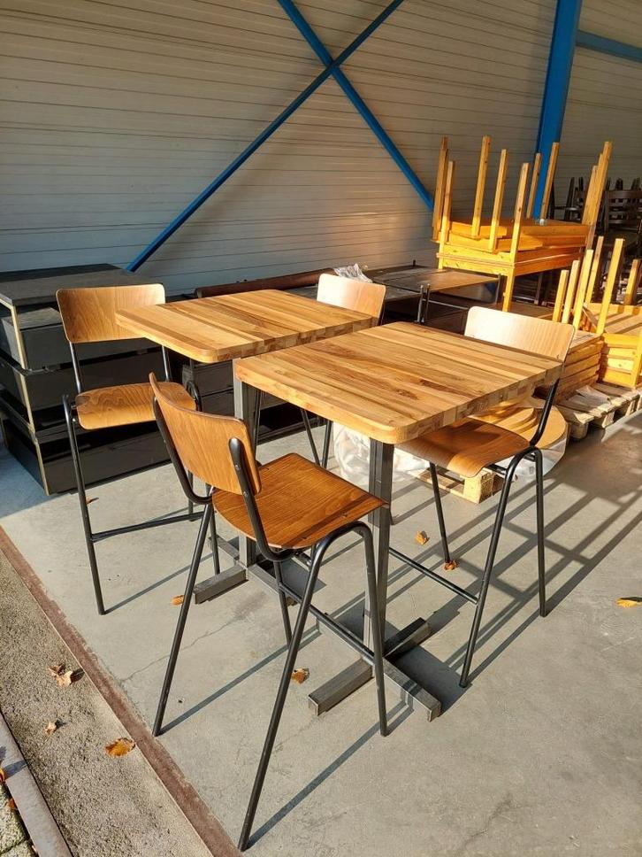 Vintage barkruk met bartafel 70 x 60 cm design, Huis en Inrichting, Barkrukken, Zo goed als nieuw, 90 cm of meer, Hout, Metaal