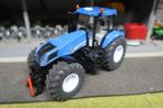 Siku New Holland T8.390 tractor, Hobby en Vrije tijd, Modelauto's | 1:32, Ophalen of Verzenden, SIKU, Zo goed als nieuw, Tractor of Landbouw
