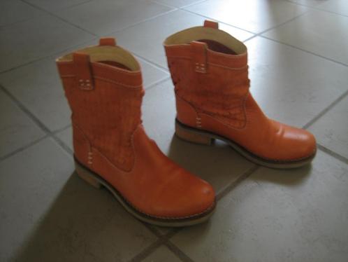Speelse oranje leren korte laarsjes SANDWICH 36 snazzeys, Kleding | Dames, Schoenen, Nieuw, Lage of Enkellaarzen, Oranje, Verzenden