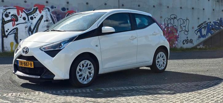 Toyota Aygo 2018|NAVI|Camera|1e Eigenaar|Dealer|19.000km|, Auto's, Toyota, Particulier, Aygo, ABS, Achteruitrijcamera, Adaptieve lichten