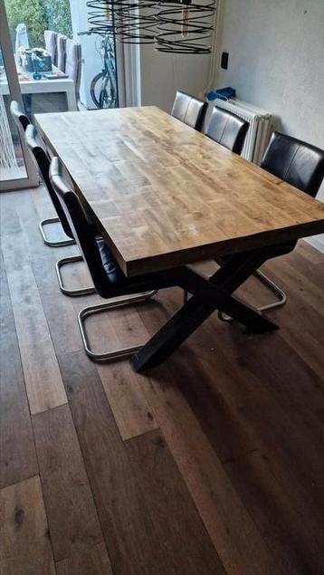 Eettafel massief mangohout 220x100 cm met stalen X-poot
 beschikbaar voor biedingen