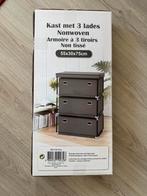 Kast met drie lades. Opberging, Ophalen, Nieuw