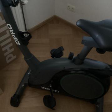 Home trainer beschikbaar voor biedingen