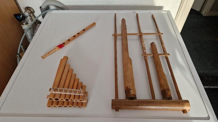 bamboe blaasinstrumenten decoratie ?, Muziek en Instrumenten, Blaasinstrumenten | Dwarsfluiten en Piccolo's, Zo goed als nieuw