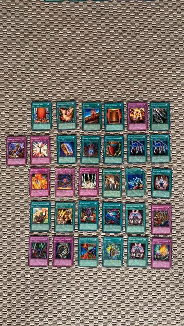 41x First Edition Yu-Gi-Oh! Spell & Trap Kaarten (LP) beschikbaar voor biedingen