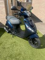 Piaggio zip 50cc 4t, Fietsen en Brommers, Scooters | Piaggio, Ophalen, Zo goed als nieuw, Benzine, Zip