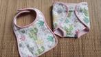 Poppenkleertjes      WASBAAR ALPACA SETJE (luier + slab), Ophalen of Verzenden, Nieuw, Babypop