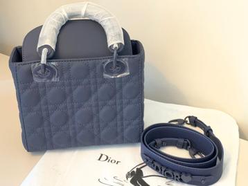 Lady Dior Tas Navy Blauw – Nieuw + Strap & Dustbag beschikbaar voor biedingen
